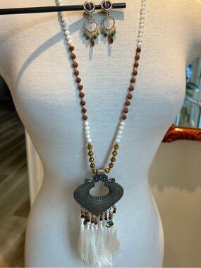 Long Bohemian White Tassel Long Necklace with Antiqued Pendant
